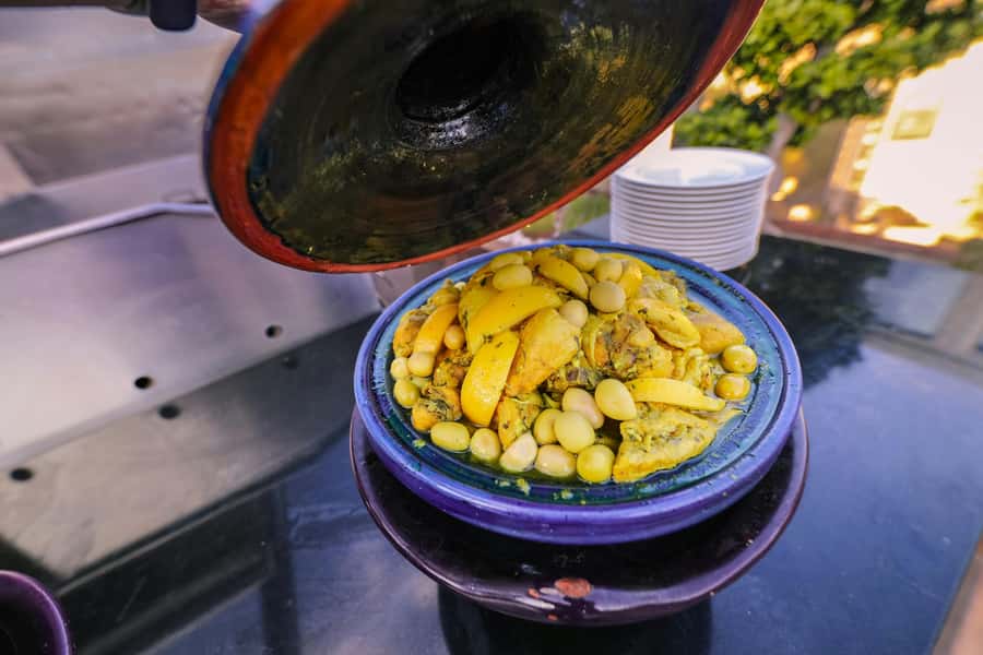 Fez: Guided Walking Tour of the Historic Medina - Moroccan lunch: a break that keeps the day real