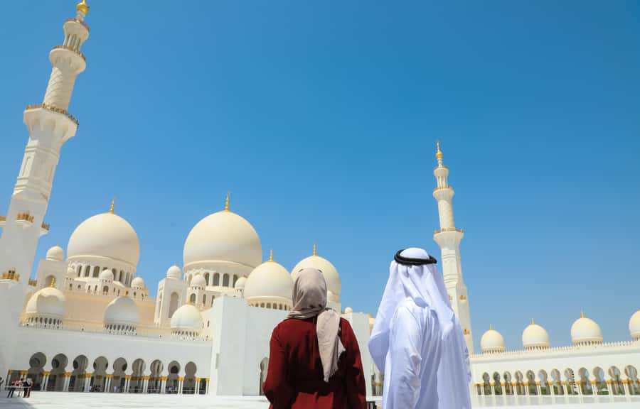 From Abu Dhabi: City Sightseeing and Sheikh Zayed Mosque - Sheikh Zayed Grand Mosque: where your photos meet your understanding