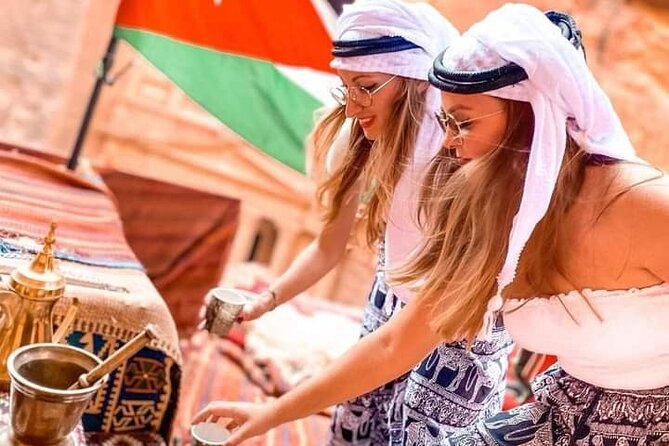 From Amman : Full day tour to Petra - Getting Around Inside Petra: Walking Time, Carts, and Avoiding Backtracking