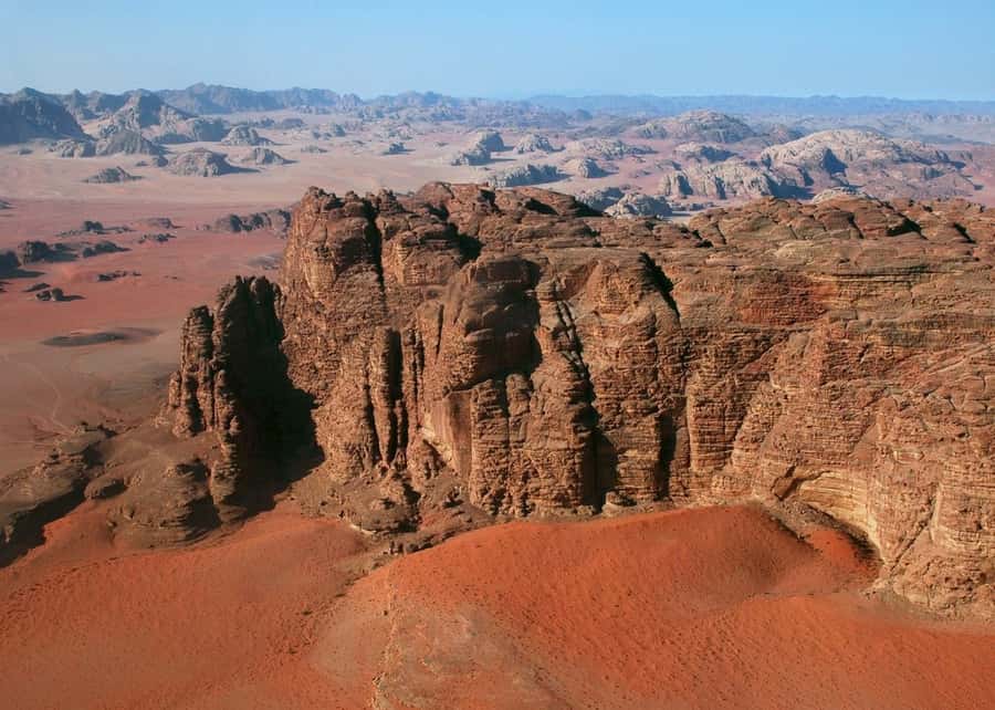 From Amman: Petra & Wadi Rum Private or group Day Tour - Petra and Wadi Rum: Why This One-Day Combo Works
