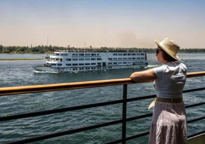 From Aswan: 3-Day Cruise to Luxor with Hot Air Balloon - Day 1: Abu Simbel Temple then Kom Ombo on the Nile
