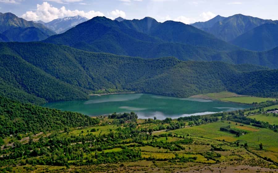 From Baku: Gabala and Shamakhi Tour (Free Baku City Tour) - Pickup points, small group energy, and comfort notes