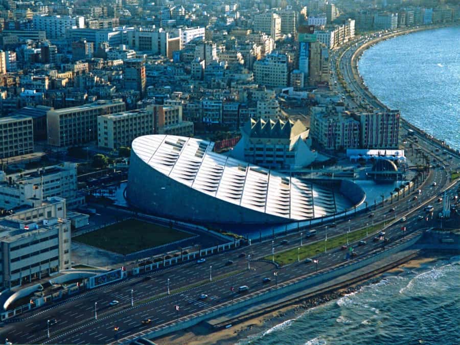 From Cairo: Alexandria Day Tour with Lunch - Corniche moments: Unknown Soldier Memorial and Stanley Bridge viewpoints