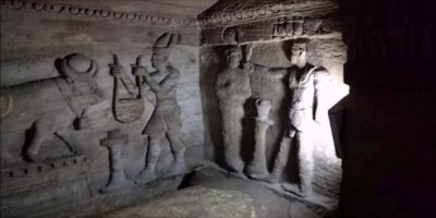 From Cairo: Alexandria Private Day Tour with Guide and Lunch - Kom el Shoqafa Catacombs: the underground story with a real-world twist