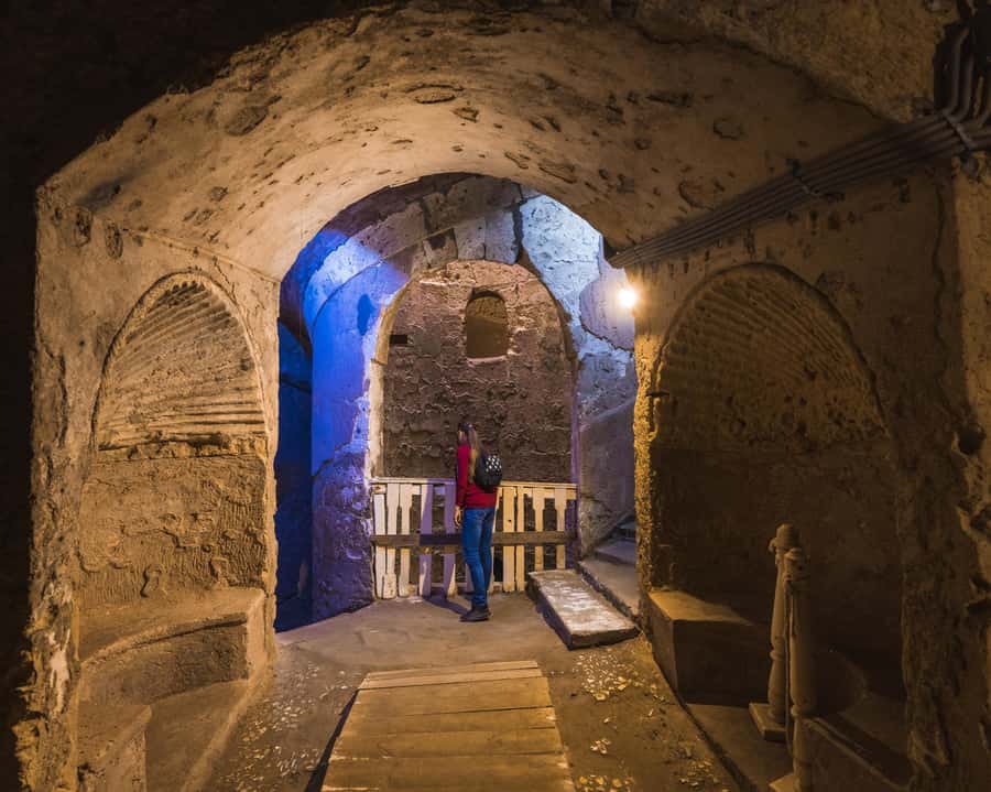 From Cairo: Historical Alexandria Shared Day Tour with Lunch - Kom el Shoqafa Catacombs: Greco-Roman Burial Chambers Underground