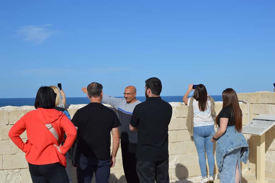 From Cairo: Historical Alexandria Shared Day Tour with Lunch - Qaitbay Citadel: Waterfront Fortress Views That Anchor the Day