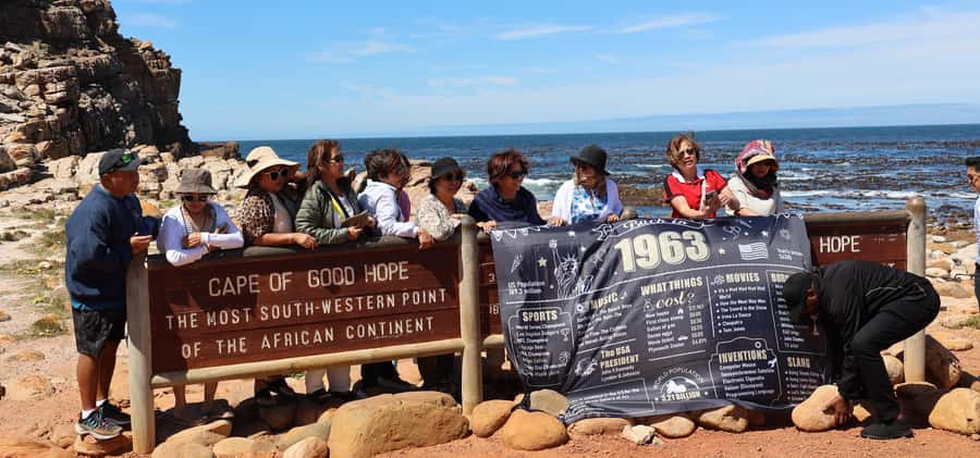 From Cape Town: Cape Point and Boulders Beach Half-Day Tour - Muizenberg on the way back: colorful huts and a calmer finish