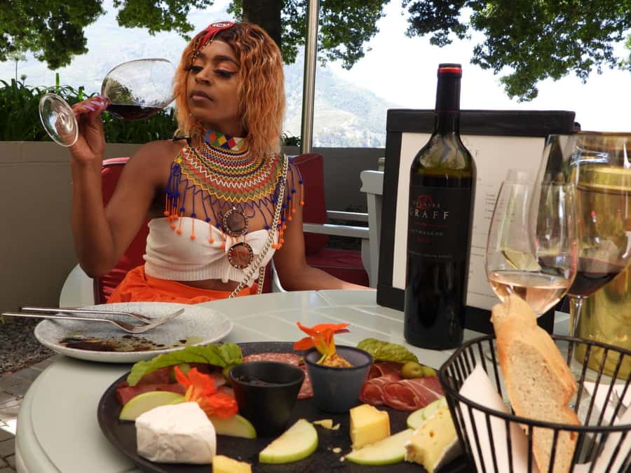 From Cape Town: Stellenbosch & Franschhoek Wine Tasting Tour - Fairview Wine & Cheese: The Pairing That Makes the Day Feel Complete