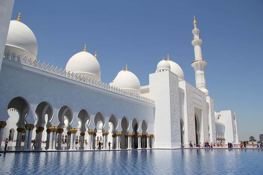 From Dubai: Abu Dhabi Tour with Sheikh Zayed Mosque - The 10-hour rhythm: how your day is paced