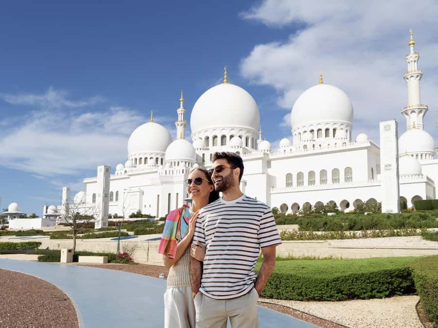 From Dubai: Full-Day Abu Dhabi Tour with Sheikh Zayed Mosque - Sheikh Zayed Mosque: How to Make the Most of Your 1.5 Hours