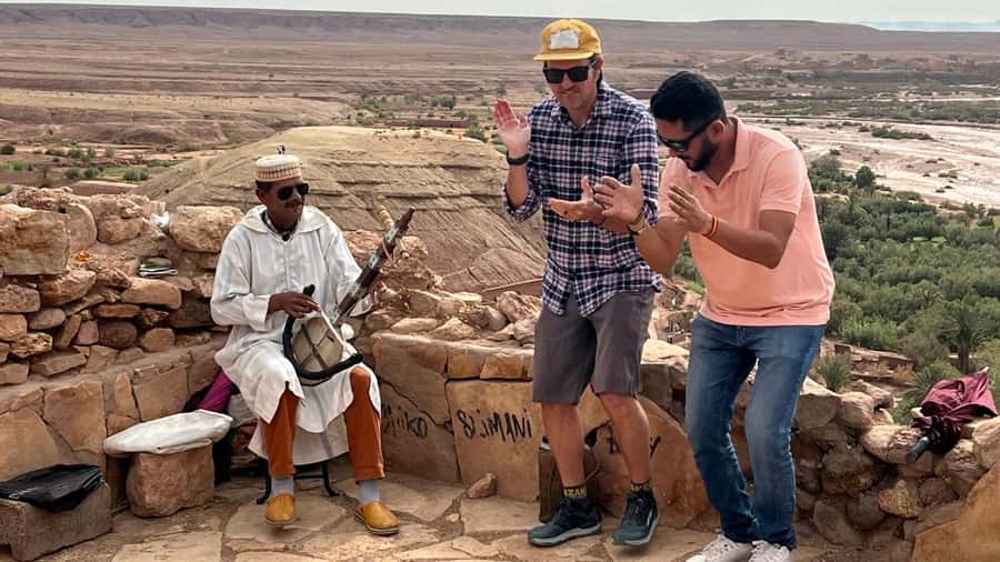 From Fes: 3 Days and 2 Nights Desert Trip to Marrakech - The ride back to Marrakech and finishing at Jemaa el-Fnaa