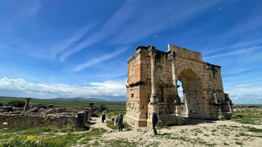 From Fes: Meknes Volubilis and Moulay Idriss Day Trip - Price and value: what $23 really buys