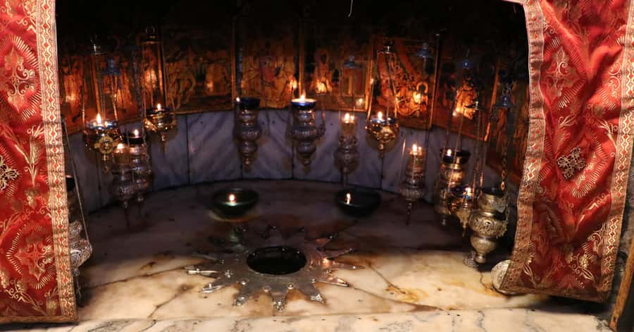 From Jerusalem: Half-Day Bethlehem Guided Tour - Old City Bethlehem views and the ride through Manger Square