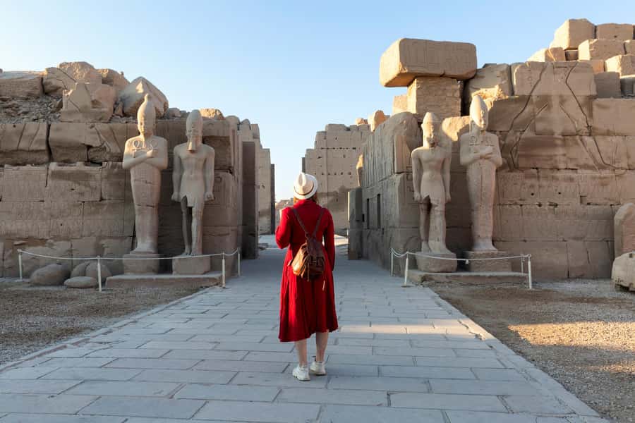 From Luxor: Guided Tour to East or West Banks with Lunch - How the East or West Bank Choice Really Changes Your Day