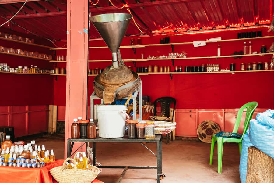From Marrakech: High Atlas Mountains and 5 Valleys Day Trip - Sidi Fares hike: the 60–90 minutes that turn the tour into a day, not a drive