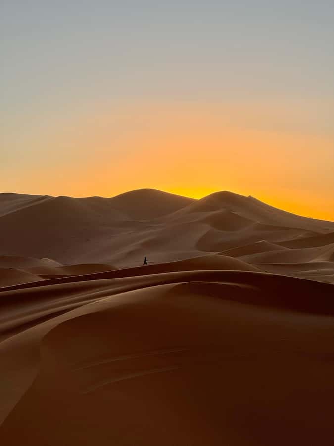 From Marrakech: Merzouga 4 Day Luxury Tour w/ Optional Quad - Marrakech to Merzouga: what this luxury format gets you