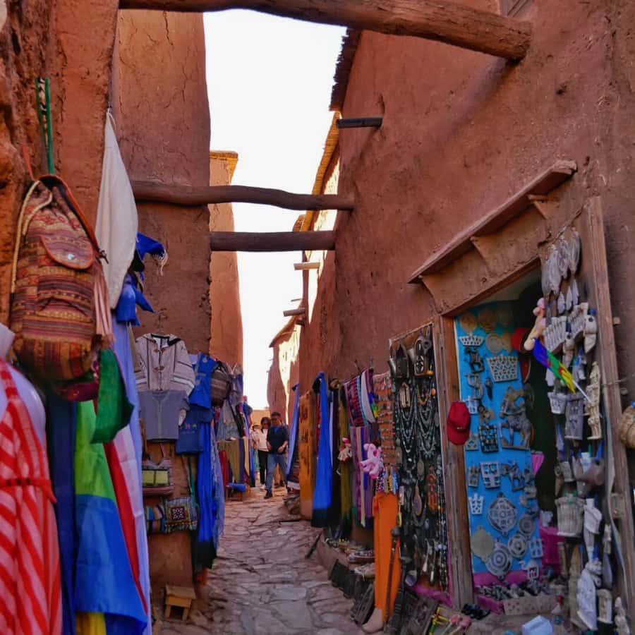 From Marrakech: Ouarzazate, Ait Ben Haddou & Atlas Studios - Lunch in Ait Benhaddou: choose your spot, then enjoy tagine and couscous