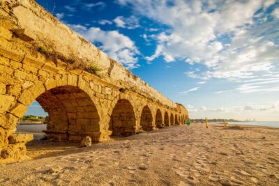 From Tel Aviv: Caesarea, Haifa and Akko Day Trip - Morning pickup and the coach ride north