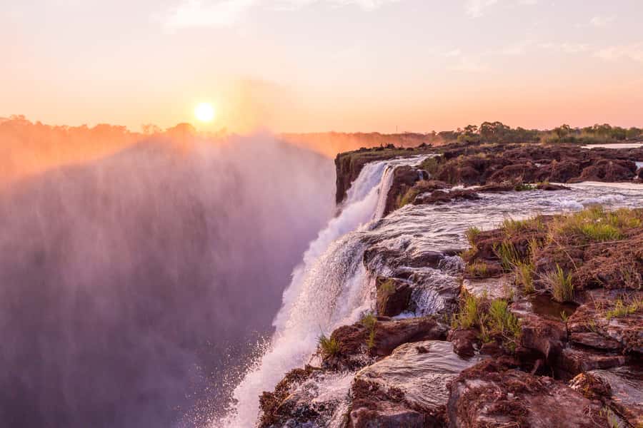 From Victoria Falls: Livingstone Island Tour & Devils Pool - Key things to know before you go
