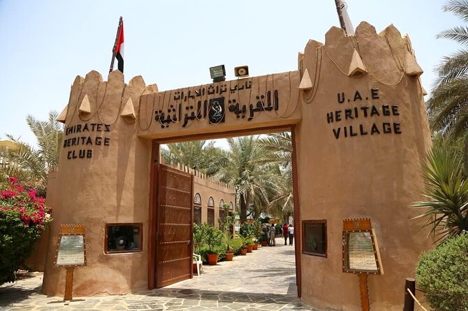 Full-Day Abu Dhabi City Guided Tour from Dubai - Dates Market Stop: Quick Shopping for Dried Fruits, Nuts, and Sweets