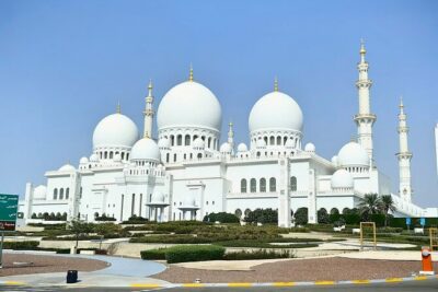 Full-Day Abu Dhabi City Shared Tour - Sheikh Zayed Grand Mosque Center: Your Main Event