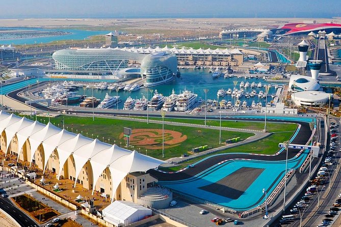 Full Day Abu Dhabi City Tour + BAPS Mandir Visit, guide transfer - Qasr Al Hosn: the fort stop that feels like a reset