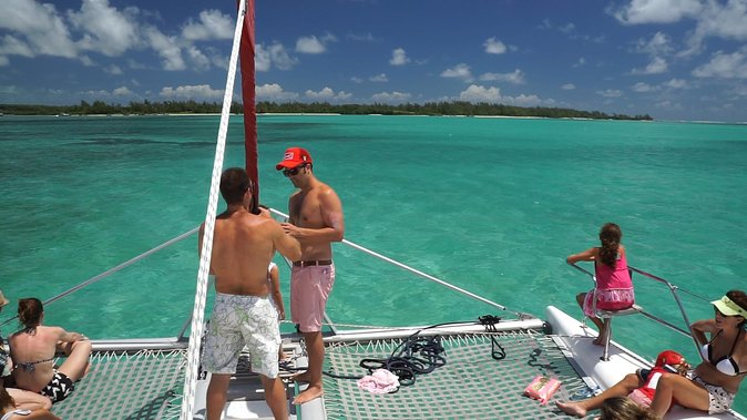 Full-Day Catamaran Cruise to Île aux Cerfs with BBQ Lunch - The sailing and snorkeling part: lagoon time that sets the tone