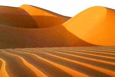 Full-Day Private Wahiba Sands Desert and Wadi Bani Khalid Tour - Wahiba Sands in an air-conditioned 4WD: off-road fun without the stress