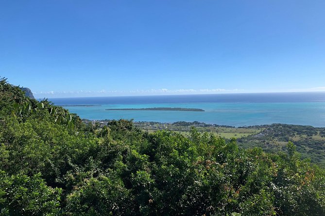 Full-Day Tour of South West Mauritius - Floreal craft workshops: souvenirs plus a real look at hands-on work