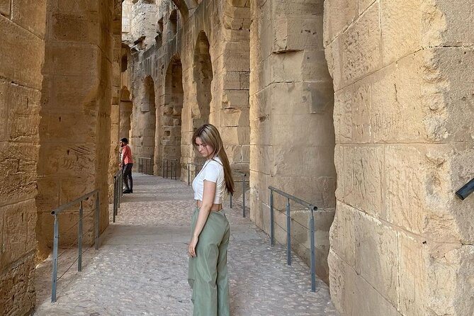 Fun VIP Tour: El Jem, Kairouan, Monastir/Sousse (PICKUP ALL City) - Driver-host support: helpful facts and on-the-ground help