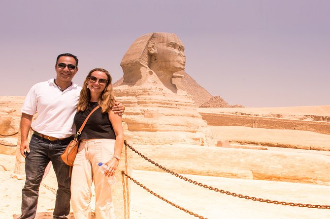 Giza Pyramids and Sakkara Tour - Stop 1: Giza pyramids of Cheops, Chephren, and Mykerinus