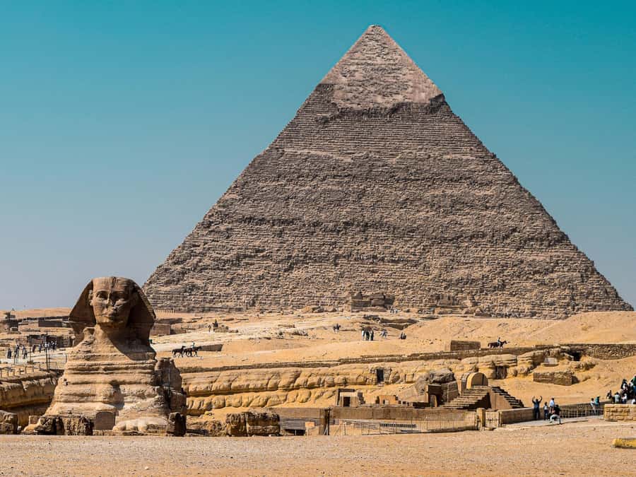 Giza Sunrise Pyramid Guided Tour With Camel Ride & Breakfast - Sunrise vs 8 AM: picking the right start for Giza crowds