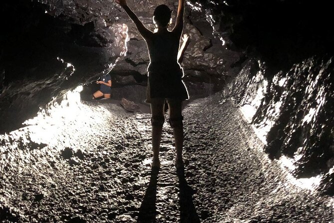 Guided tour of the 2004 lava tunnels - The Color and Texture Shift You’ll Notice After 2 Hours Underground