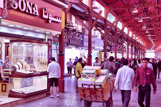 Half-Day Dubai City Tour with Blue Mosque, Creek, Souks & Abra - Blue Mosque (Al Farooq Omar Bin Al Khattab): where architecture and culture take the lead
