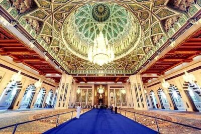 Half-Day Private Muscat City Tour - Top Landmarks in Just 4 Hours - Sultan Qaboos Grand Mosque: the carpet you’ll keep thinking about