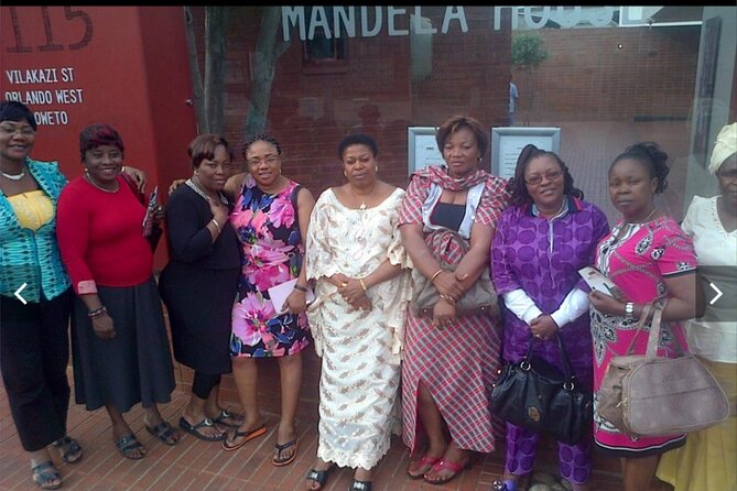 Half Guided Day Tour of Soweto And Apartheid Museum - Mandela House: the home, the years, and why it matters