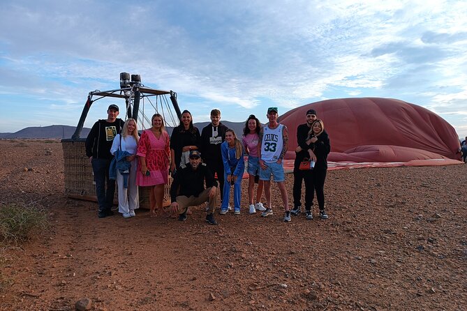 Hot air balloon flight to Marrakech in a small group. Breakfast - Who this Marrakech sunrise balloon flight suits best