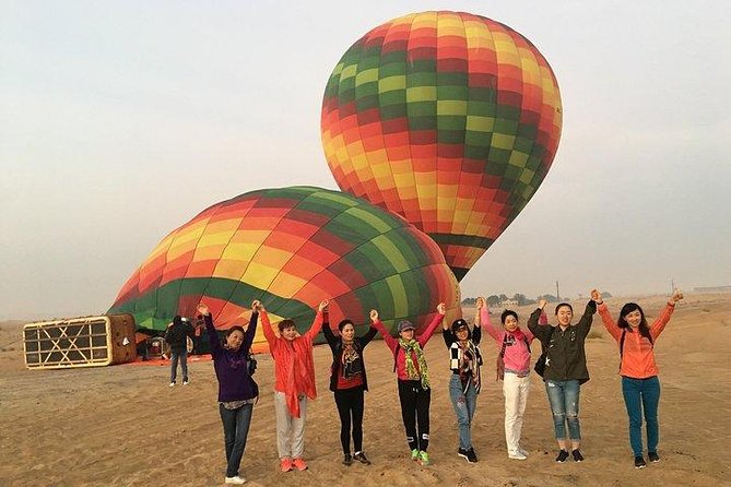 Hot Air Balloon Ride Over Dubai Desert inlcuding Transfers - Refreshments, Restrooms, and Comfort Before Take-Off