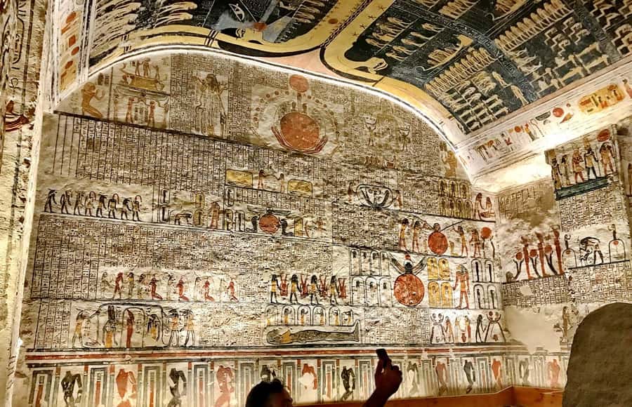 Hurghada: 2-Day Luxor Tour with Hotel, Balloon, & Boat Ride - Camel Ride Through Villages: A Slower Pace You’ll Actually Remember