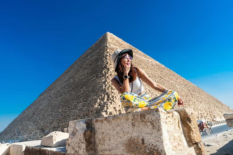 Hurghada: Full-Day Trip to Cairo by Plane - The Real Core: Giza Pyramids and Great Sphinx Stop