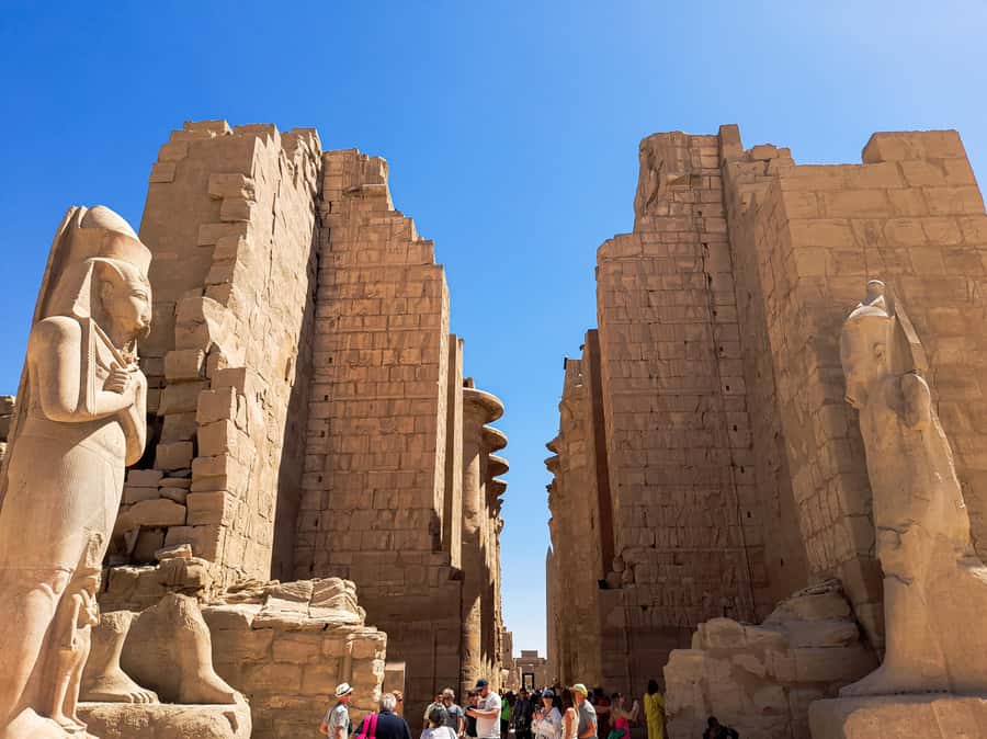 Hurghada: Luxor Highlights All-Inclusive Tour & Balloon Ride - Price and Value: Is $300 a Fair Deal for This Much Moving?