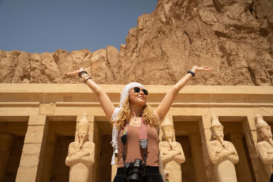 Hurghada: Luxor Hot Air Balloon Ride and Day Tour With Meals - Hatshepsut’s Mortuary Temple: a Female Pharaoh You Can See in Stone