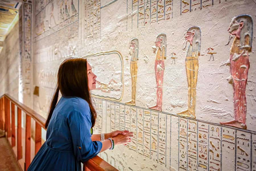 Hurghada: Luxor Tour with Valley of Kings, Karnak & Tut Tomb - Hatshepsut’s Mortuary Temple: the female pharaoh made visible