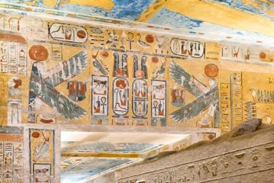 Hurghada: Over Day Tour to Luxor & Balloon Ride & Felucca - Karnak Temple: the scale game, explained by your guide