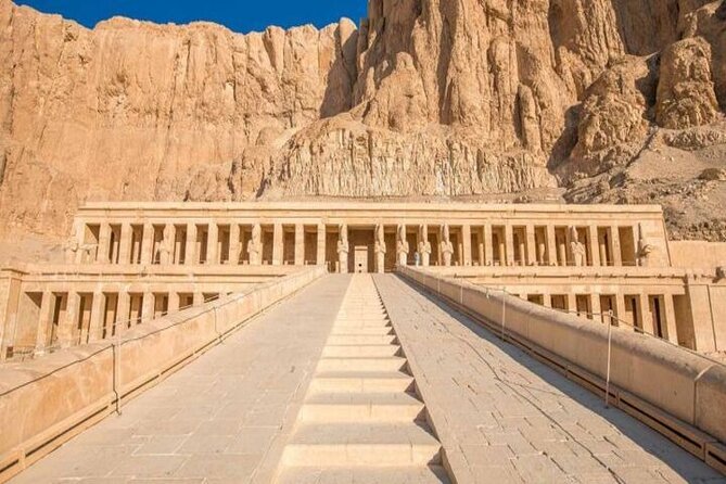 Hurghada: Over Day Tour to Luxor & Balloon Ride & Felucca - Early morning hot air balloon: the views plus the waiting