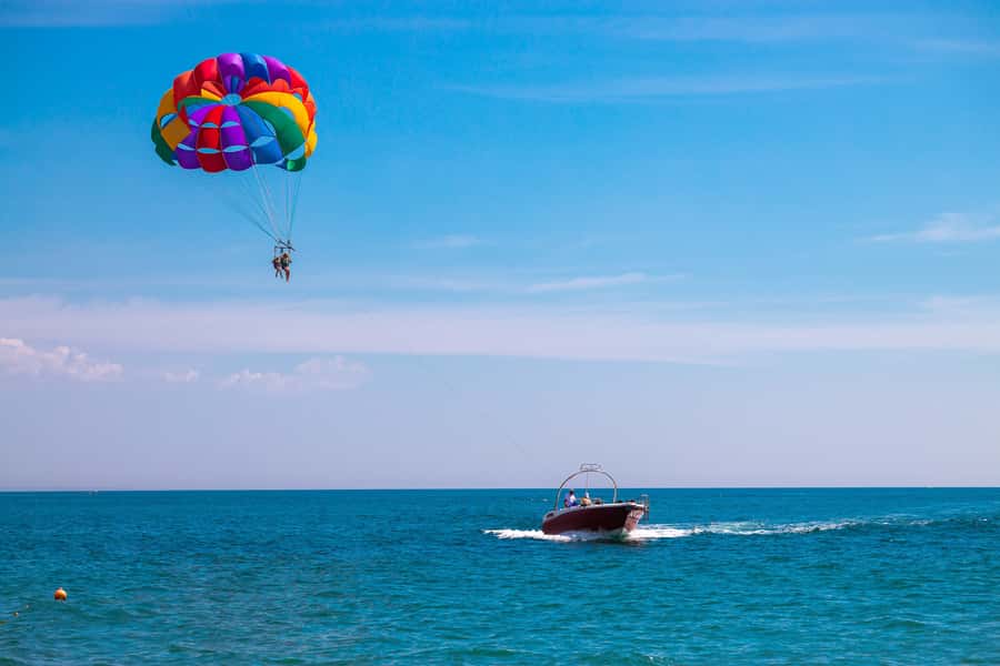 Hurghada: Parasailing Adventure on the Red Sea - Solo, Double, or Triple Harness: Choosing How You Fly