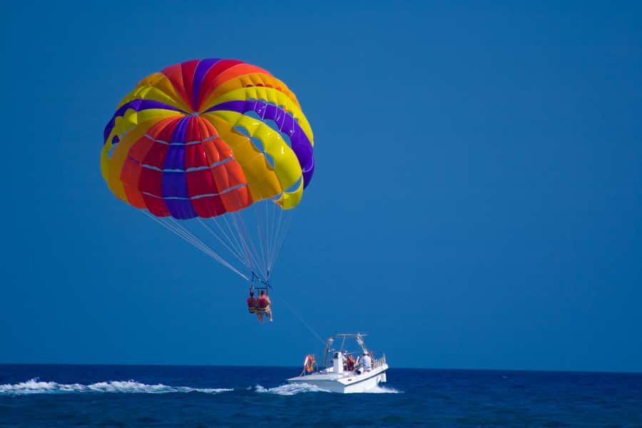 Hurghada: Parasailing Adventure on the Red Sea - From Hotel Reception to Hurghada Marina: The Transfer Part