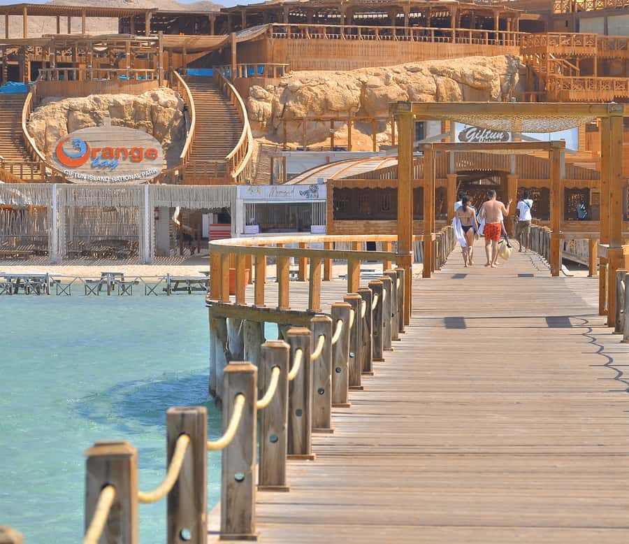 Hurghada: Premium Orange Island Cruise with Lunch & Transfer - Orange Island: 2 hours of sand, shallow water, and photo-ready views