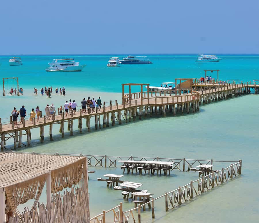 Hurghada: Premium Orange Island Cruise with Lunch & Transfer - Practical tips that make snorkeling-and-island days smoother
