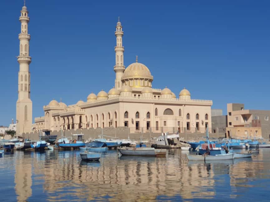 Hurghada: Private or Shared City Tour with Guide & Shopping - Marina Promenade: Red Sea Views and Time to Wander